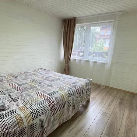 Guest house Mini Yablunytsya